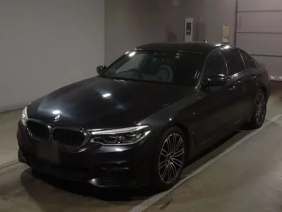 BMW 5-Series  с аукциона в Японии