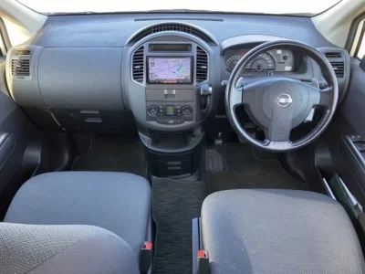 Nissan LAFESTA  с аукциона в Японии