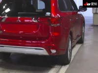 Mitsubishi OUTLANDER PHEV лот № 71314 оценка 4.5  с аукциона в Японии 7