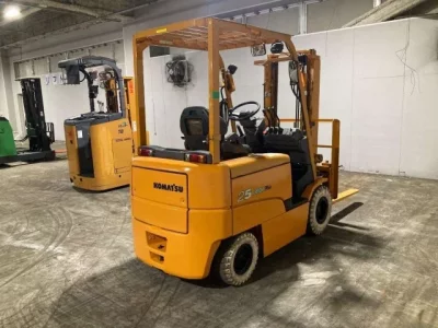 KOMATSU FORKLIFT