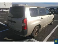 Toyota PROBOX лот № 8 оценка R  с аукциона в Японии 3