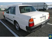 Toyota COMFORT лот № 30 оценка 3.5  с аукциона в Японии 2