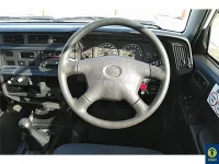 Toyota COMFORT лот № 30 оценка 3.5  с аукциона в Японии 4