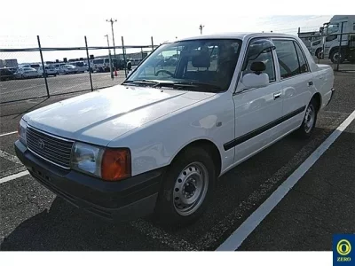Toyota COMFORT  с аукциона в Японии