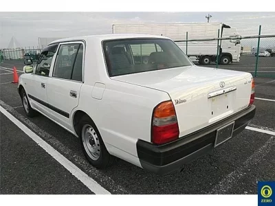 Toyota COMFORT  с аукциона в Японии
