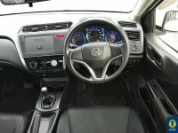 Honda GRACE лот № 59 оценка 4  с аукциона в Японии 4