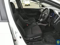 Honda GRACE лот № 59 оценка 4  с аукциона в Японии 6