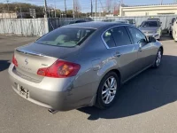 Nissan SKYLINE лот № 749 оценка 3.5  с аукциона в Японии 1