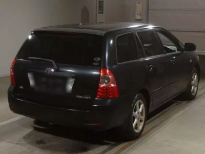 Toyota COROLLA FIELDER  с аукциона в Японии