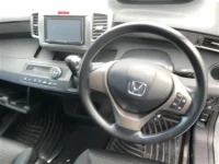 Honda FREED лот № 3005 оценка R  с аукциона в Японии 2