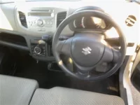 Suzuki WAGON R лот № 3006 оценка 3.5  с аукциона в Японии 2