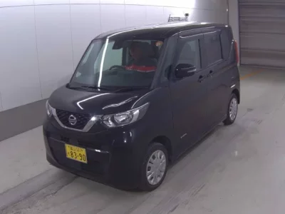 Nissan ROOX  с аукциона в Японии