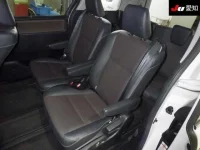 Toyota ESQUIRE лот № 3087 оценка 4  с аукциона в Японии 3