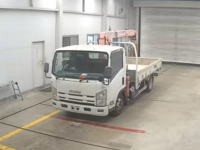 Isuzu ELF
