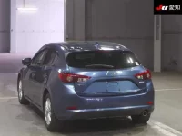 Mazda AXELA лот № 3097 оценка 4  с аукциона в Японии 1