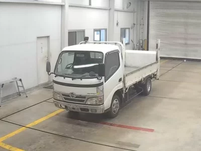 Hino DUTRO  с аукциона в Японии