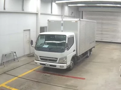 Mitsubishi CANTER  с аукциона в Японии