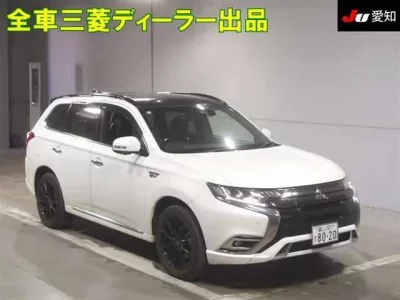 Mitsubishi OUTLANDER PHEV  с аукциона в Японии