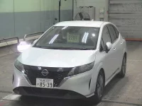 Nissan NOTE лот № 2201 оценка 4  с аукциона в Японии 2