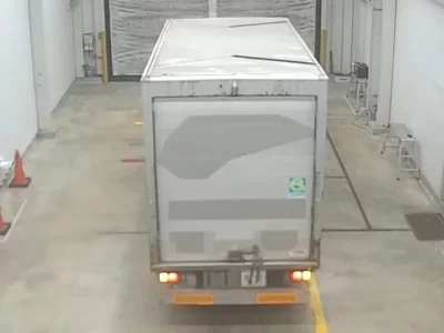 Isuzu ELF  с аукциона в Японии