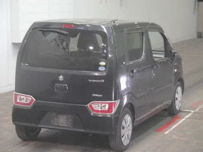 Suzuki WAGON R  с аукциона в Японии