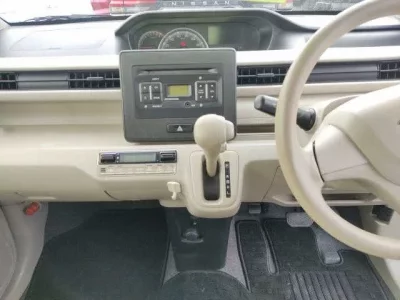 Suzuki WAGON R  с аукциона в Японии