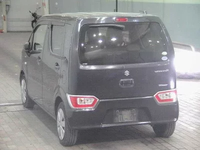 Suzuki WAGON R  с аукциона в Японии