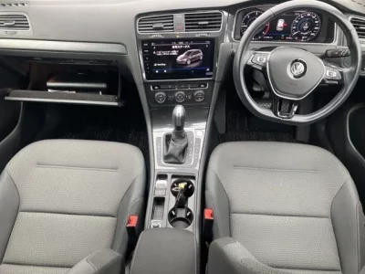 Volkswagen GOLF  с аукциона в Японии
