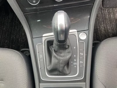 Volkswagen GOLF  с аукциона в Японии