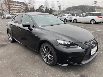 Lexus IS  с аукциона в Японии
