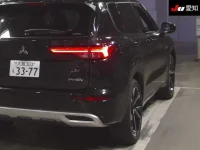 Mitsubishi OUTLANDER PHEV лот № 71349 оценка 5  с аукциона в Японии 7