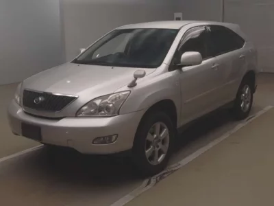 Toyota HARRIER  с аукциона в Японии