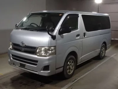 Toyota REGIUS ACE VAN