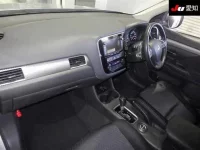 Mitsubishi OUTLANDER лот № 71357 оценка 3.5  с аукциона в Японии 2