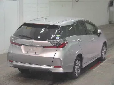 Honda SHUTTLE  с аукциона в Японии