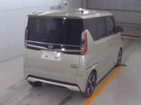 Nissan ROOX лот № 3069 оценка 3.5  с аукциона в Японии 3