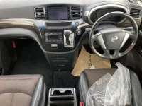 Nissan ELGRAND лот № 2205 оценка 0  с аукциона в Японии 2