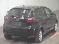 Honda FIT лот № 5 оценка 3.5  с аукциона в Японии 3