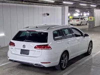 Volkswagen GOLF VARIANT лот № 111 оценка 4.5  с аукциона в Японии 1