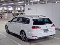 Volkswagen GOLF VARIANT лот № 111 оценка 4.5  с аукциона в Японии 4
