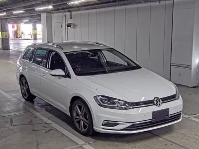 Volkswagen GOLF VARIANT  с аукциона в Японии