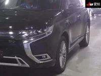 Mitsubishi OUTLANDER PHEV лот № 71370 оценка 4.5  с аукциона в Японии 6