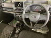 Daihatsu HIJET TRUCK лот № 3028 оценка 6  с аукциона в Японии 2