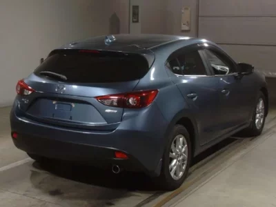 Mazda AXELA  с аукциона в Японии