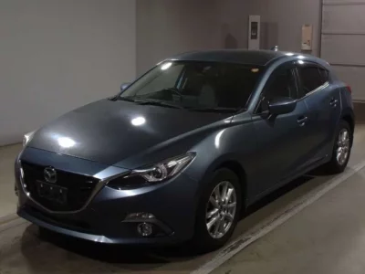 Mazda AXELA  с аукциона в Японии