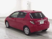 Toyota VITZ лот № 2059 оценка 3  с аукциона в Японии 1
