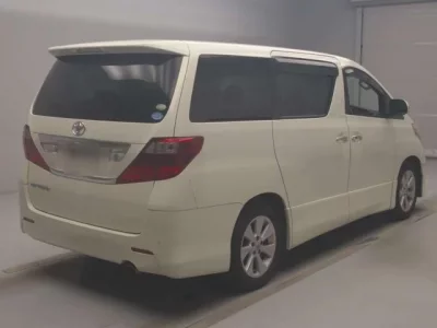 Toyota ALPHARD  с аукциона в Японии