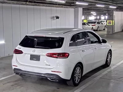Mercedes-Benz B CLASS