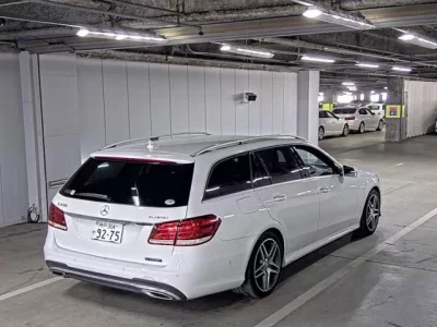 Mercedes-Benz E CLASS WAGON
