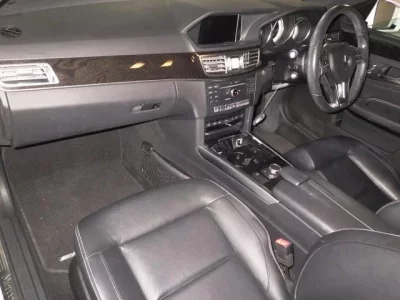 Mercedes-Benz E CLASS WAGON